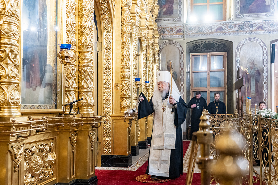 Заупокойные литии по новопреставленному протоиерею Александру Ганабе в Троицком кафедральном соборе Подольска